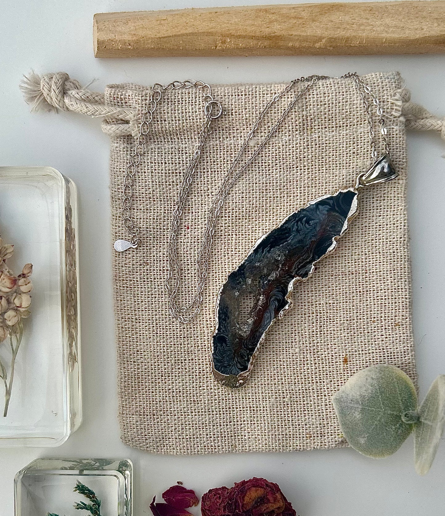 River’s Edge x Agate Necklace