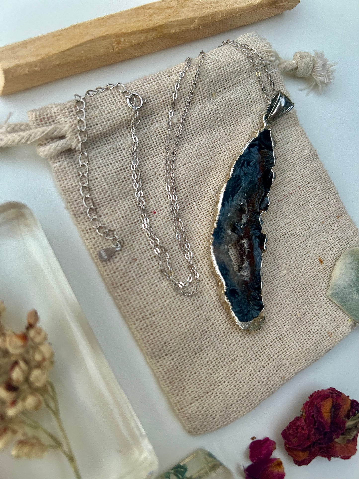 River’s Edge x Agate Necklace